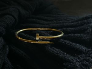master dupe of cartier screw bracelet