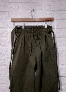 Max Women Olive Cotton Pant | Waist 26 | Hip 30 |