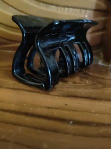 Black Hair Clip