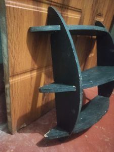 Wall Shelf And Book Shel