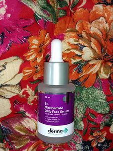 Derma Co Face Serum