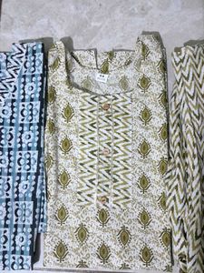Ethnic Kurtas Set