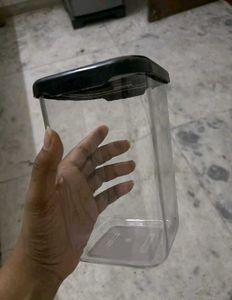 Set of 6 Airtight Food Storage Containers