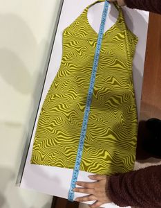 H&amp;M Trendy Green Pattern Mini Dress