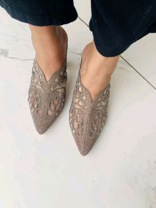 New Stylish Heels For Girls