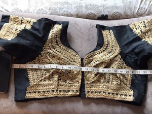 Designer Saree And Blouse