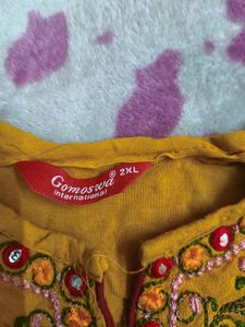 Yellow Embroidered Kurta in xl size