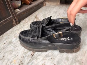 Black Croc Embossed Slingback Loafers