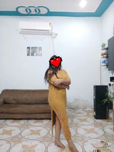 Elegant Knit Midi Dress (34 to 36 bust)