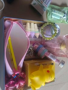 Stationary Hamper