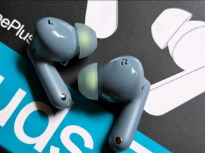 OnePlus Wireless Earbuds Brand New Unsed
