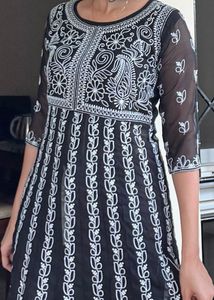 Chikankari Black Embroidered Kurta