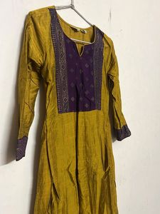 Elegant Mustard &amp; Purple Anarkali Kurta💜