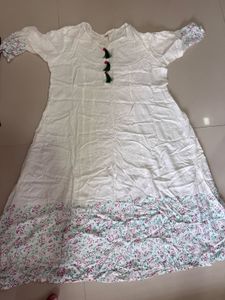 White Floral Print Kurti