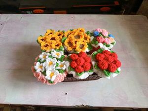 Crochet Rose Bouquet 💐(250 Each)