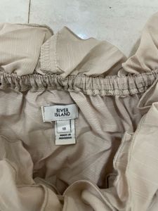 ✨Romantic Ruffle Off-Shoulder Top! Nude Peplum💖