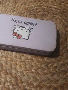 Hello Kitty Brush Set