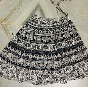 Black And White Free Size Cotton Skirt