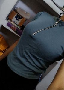 grey fitted top