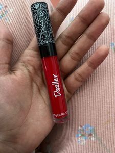 Dazller Red Lipstick