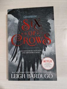 SIX OF CROWS- LEIGH BARDUGO
