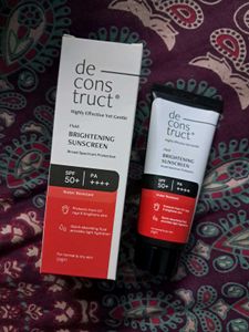Deconstruct Fluid Brightening Sunscreen Dry Skin