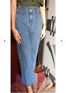 Straight Grey Jeans For Women !!!!