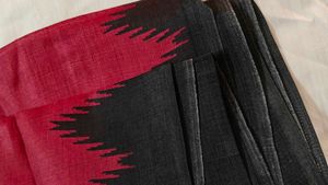 Red Black Saree