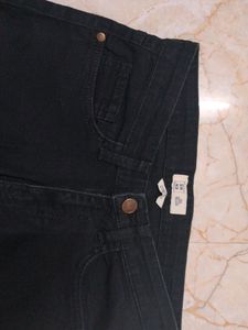 Skinny Black Jeans (dnmx)
