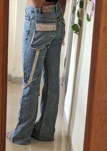 ON SALE Unique Botcut Jeans 👖✨