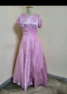 Sale🎉 princess gawn