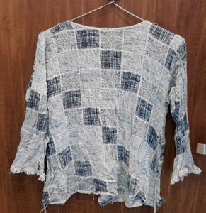 Woman&#39;s Top