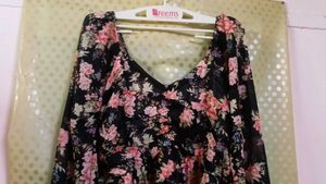 Bugs Casual Bishop Sleeves Polka Print Peplum Top