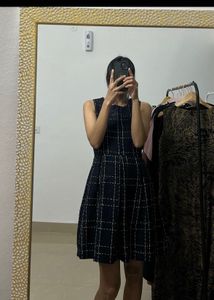 Chic Plaid Sleeveless Tweed Dress