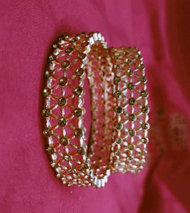 Elegant Rhinestone Flower Bangle Bracelet