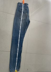 Dutch Harbor Distressed Jeans’s For Men’s