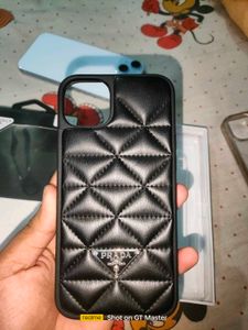 I Phone 15 Plus/14 plus  Prada Cover