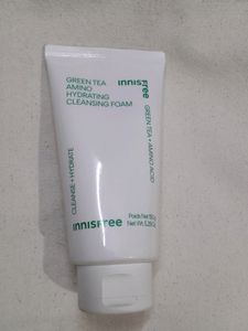 Innisfree Green Tea Amino Hydrating Cleansing Foam