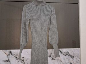 Stylish Gray Knit Midi Dress