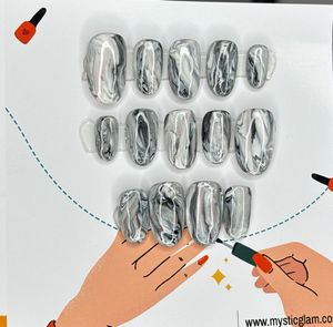Marbel Press On Nails