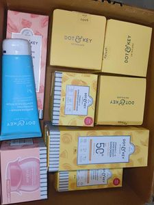 Dot and key moisturizer, sunscreen, serum , facewa