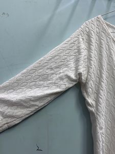 White Embroidered Straight Kurta