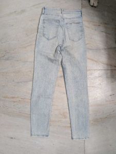 H&amp;M Light Wash Jeans
