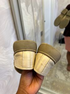 Beautiful Light Weight Beige Loafers