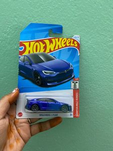 Hot Wheels-tesla Model A plaid
