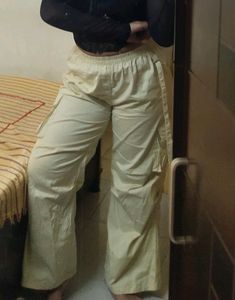 Solid Parachute Trouser