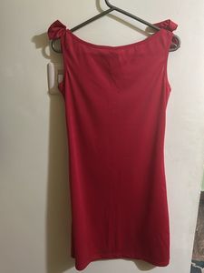 Perfect Red Dress For Dates