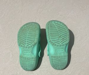 Crocs - Mint Green - Size C9