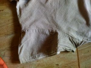 Aesthetic Korean Black And White Zigzag Top