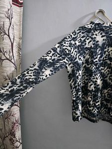 Woolen Top